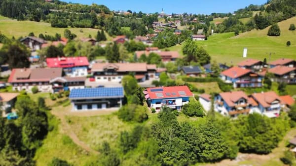 Immobilie in Oberstaufen - Großzügige Gartenwohnung in toller Lage- sofort verfügbar! - Bild 0