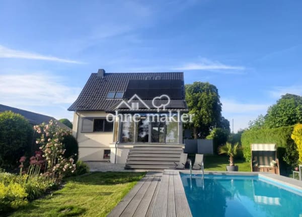 Immobilie in Kummerow - Effizienzhaus A am Kummerower See – Wärmepumpe, PV, Pool, Sauna und nah zum Hafen - Bild 0