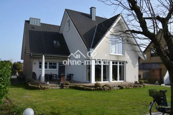 Immobilie in Nordwalde - Ankommen und wohlfühlen – modernisiertes Familienhaus mit großem Garten in bester Randlage - Bild 0