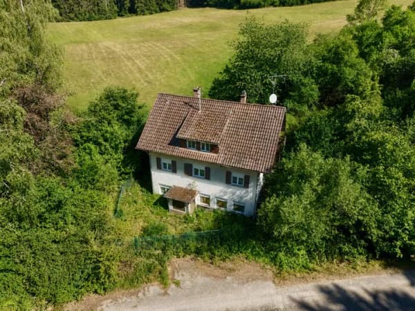 Immobilie in Schömberg - Naturidyll mit viel Potential – Sanierungsbedürftiges Einfamilienhaus nahe dem Schömberger Stause... - Bild 0