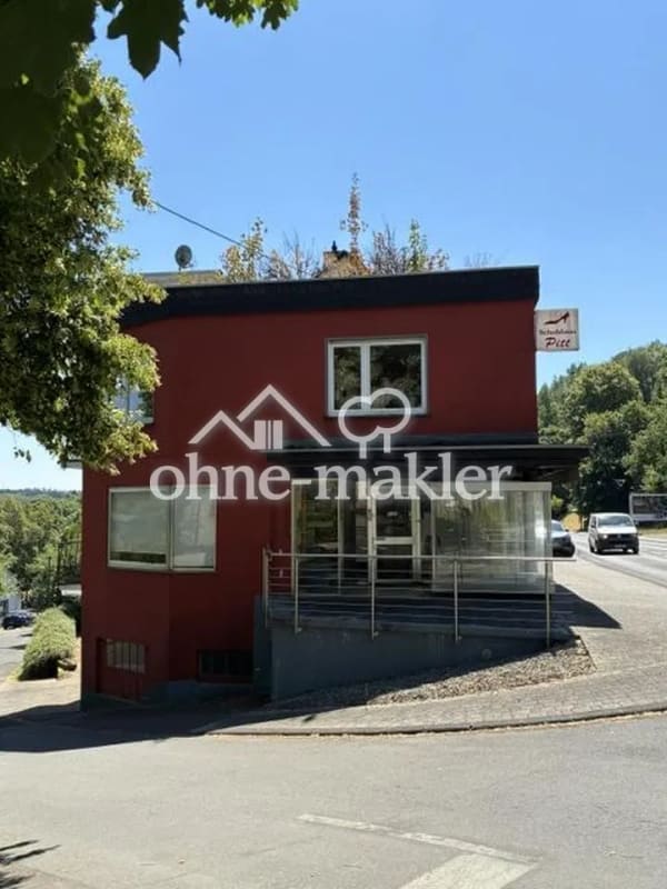 Immobilie in Jünkerath - Viel Platz für Wohnen und mehr! - Bild 2
