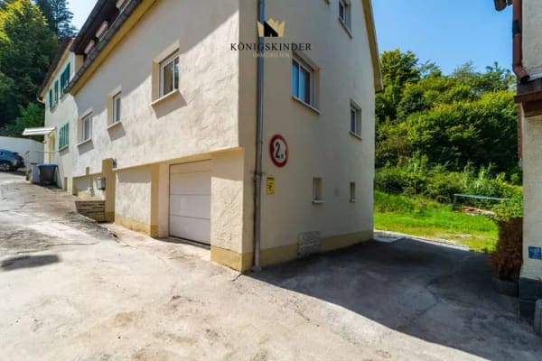 Immobilie in Spiegelberg - Sofort frei! Modernisiertes Eigenheim mit Kamin & Garten - Bild 1