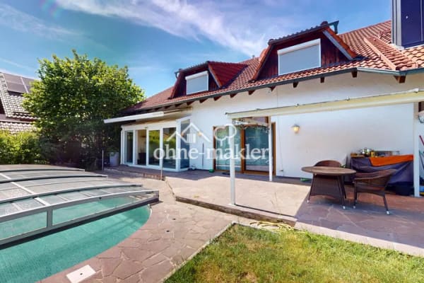 Immobilie in Karlshuld - Modernisierte 5-Zimmer-EG-Whg mit grossen Garten,Pool und direktem Garagenzugang - Bild 1