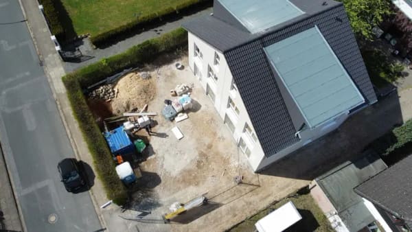 Immobilie in Oststeinbek - Moderner Neubau - 3 Ebenen mit 155m2 auf einem Traumgrundstück - Bild 3