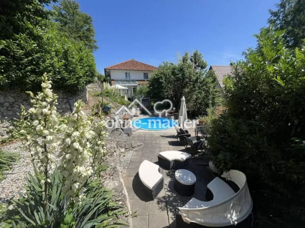 Immobilie in Hettenshausen - Wunderschöne 6,5 Zimmer Villa mit gehobener Innenausstattung - Bild 1