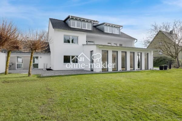 Immobilie in Halver - Großzügiges Zweifamilienhaus mit ca. 389 m² Wohnfläche – ideal für Mehrgenerationen - Bild 1