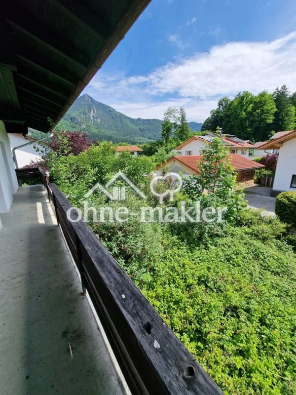 Immobilie in Marquartstein - Großzügiges Wohnhaus mit viel Potenzial und in bester Lage - Bild 2