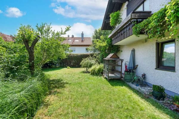 Immobilie in Wolfratshausen - Demnächst bezugsfrei - Großzügiges Reiheneckhaus mit großem Garten - Bild 2