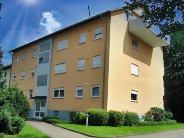 Immobilie in Donaueschingen - Sonnige 3,5-Zimmer-Wohnung mit Garage - Bild 1