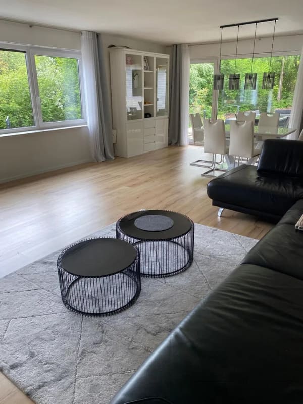 Immobilie in Sulzbach-Rosenberg - Ihr neues Zuhause: Freistehendes Einfamilienhaus mit idyllischem Gartengrundstück und Innenpool - Bild 4