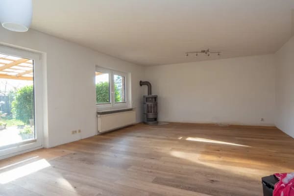 Immobilie in Klein Bennebek - Eigenheim mit Herz: saniert, energiesparend und familienfreundlich - Bild 1