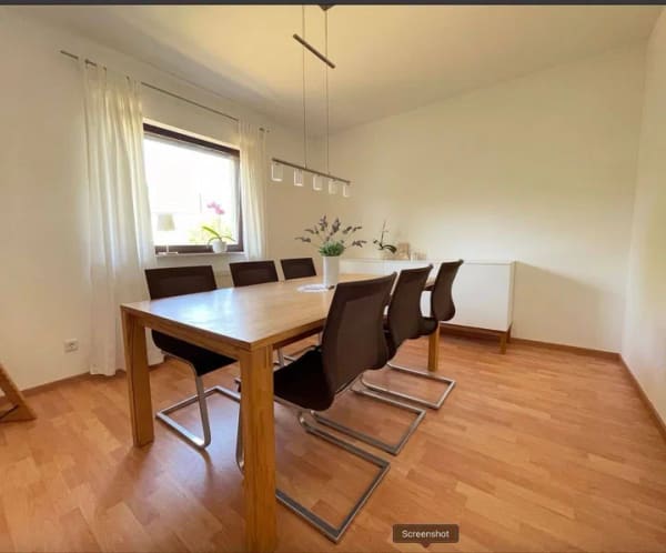 Immobilie in Neu-Anspach - *** Super, schickes, freistehendes Einfamilienhaus mit ELW - Bild 2
