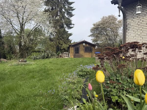 Immobilie in Ritterhude - Freistehendes Ein- bis Zweifamilienhaus mit Garage und Carport - hier gestalten Sie Ihr neues Zuhause - Bild 1
