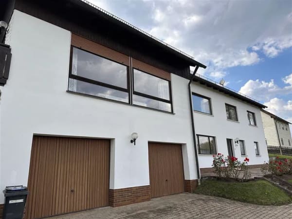 Immobilie in Neuhaus a.d.Pegnitz - Großzügiges Einfamilienhaus mit sonnigem Garten in Mosenberg - Bild 3
