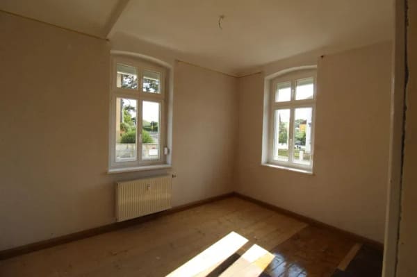 Immobilie in Gößnitz - 3 freie Wohnungen im Vorderhaus und 2 Wohnungen im Hinterhaus - Bild 2