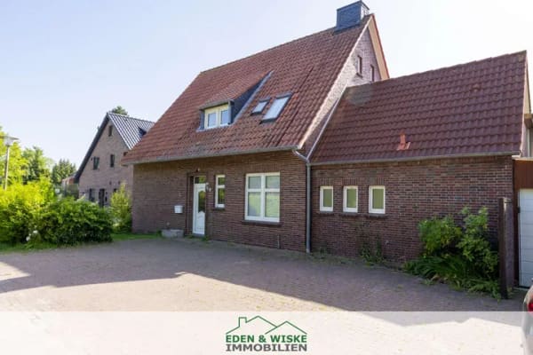 Immobilie in Norden - Großes Einfamilienhaus mit Garage und Wintergarten - Bild 0