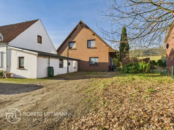 Immobilie in Ritterhude - Viel Platz und großes Potenzial - attraktives Einfamilienhaus mit Einliegerwohnung in Ritterhude - Bild 1