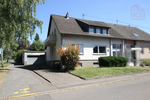 Immobilie in Bous - 2 - Familienhaus mit großzügigem Garten in guter Lage - Bild 0