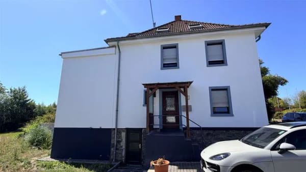 Immobilie in Mogendorf - Renoviertes 1-2 Familienhaus mit viel Platz zur Eigennutzung oder Kapitalanlage, Baugrundstück inkl. - Bild 1