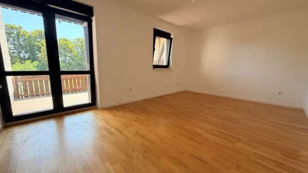 Immobilie in Mogendorf - Renoviertes 1-2 Familienhaus mit viel Platz zur Eigennutzung oder Kapitalanlage, Baugrundstück inkl. - Bild 4