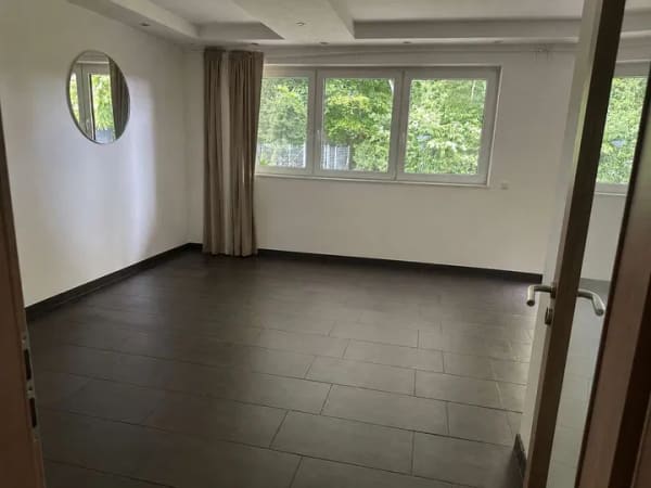 Immobilie in Hatten - Doppelhaus als Kapitalanlage oder zur Eigennutzung – 2 Wohneinheiten in Kirchhatten - Bild 2