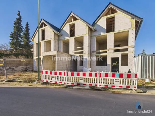 Immobilie in Vettweiß - NEU***Rohbau Einfamilienhaus mit Garage und Wärmepumpe in schöner Wohnlage von Vettweiss**NEU - Bild 2