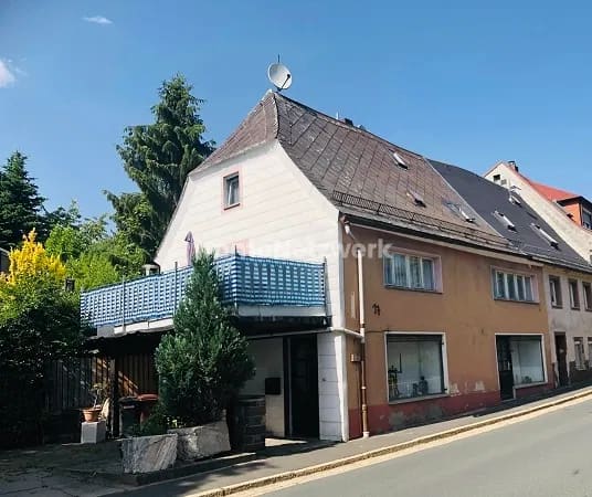 Immobilie in Wunsiedel - ***Stadthaus mit Potenzial*** - Bild 2