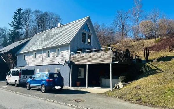 Immobilie in Regnitzlosau - ***Exklusives Wohnhaus mit Scheune – ein Anwesen voller Charakter und Möglichkeiten*** - Bild 1
