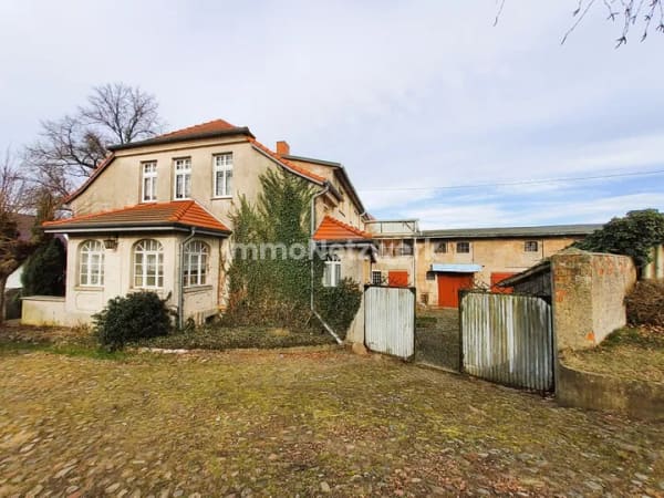Immobilie in Wittstock/Dosse - Historisches Anwesen mit zwei Gebäuden in Wittstock/Dosse - Charaktervolle Villa mit Potenzial - Bild 2