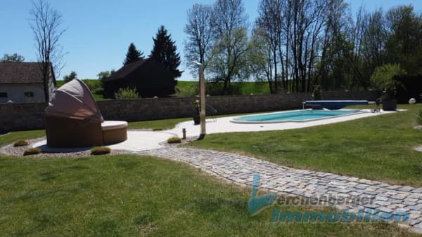 Immobilie in Stephansposching - Einfamilienhaus mit Pool und Stadl Nähe Plattling - Bild 3