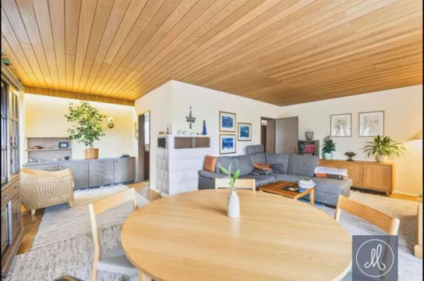 Immobilie in Beratzhausen - Gepflegter Bungalow mit Charakter – grüne Oase, Gartenidylle und Platz für mehr - Bild 0