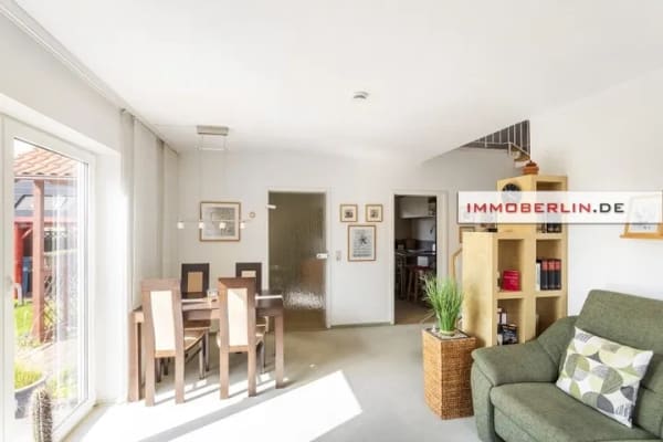 Immobilie in Groß Kreutz (Havel) - IMMOBERLIN.DE - Fantastisches Einfamilienhaus mit zwei eigenständigen Wohneinheiten und Sonnenterrasse - Bild 2