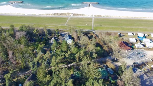 Immobilie in Wisch - Barfuß zum Strand, dem Himmel so nah: Ihr neues Adlerhorst-Domizil - Bild 0