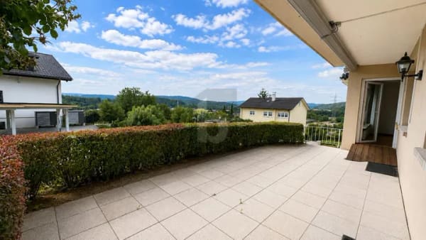 Immobilie in Waldshut-Tiengen - 3 EINHEITEN, WEITBLICK und VIEL POTENZIAL - Bild 4