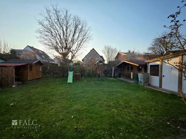 Immobilie in Wehrheim - Pendler aufgepasst, das ist Ihr Haus! Viel Platz mit top Infrastruktur, Teilvermietung möglich - Bild 3