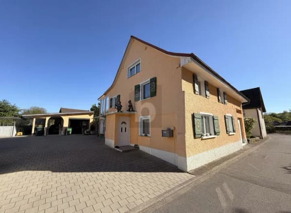 Immobilie in Jestetten - ENERGIEEFFIZIENTES RAUMWUNDER SUCHT NEUE FAMILIE - Bild 0
