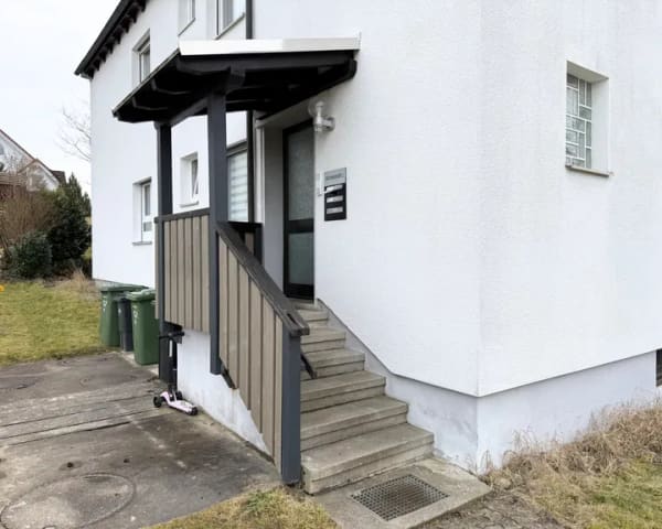 Immobilie in Ellwangen (Jagst) - +++Modernisierte 4-Zimmer-DG-Wohnung mit Gartenanteil in ruhiger Lage+++ - Bild 1