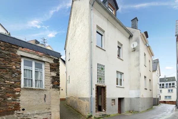 Immobilie in Zell (Mosel) - Altbau-Liebhaber gesucht: Renovierungsbedürftiges Einfamilienhaus in Zell / Kaimt - Bild 2