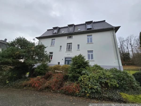 Immobilie in Leubsdorf - Solides Renditeobjekt: 8 gepflegte 2-Raum-Wohnungen, moderne Heizung, ruhige Lage nahe Augustusburg - Bild 0
