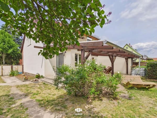 Immobilie in Neuhausen/Spree - Solides Einfamilienhaus mit gigantischem 2.878 m² Grundstück und viel Potenzial nahe Cottbus! - Bild 0