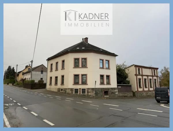 Immobilie in Pöhl - Lieblingsplatz? ZFH mit Terrasse, Garten und Doppelgarage in Pöhl - Bild 1