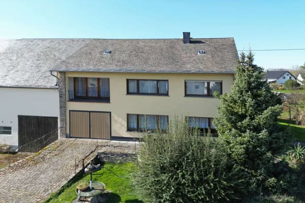 Immobilie in Platten - Platten bei Wittlich: Stilvolles Wohnhaus + große Scheune + weitläufigem Grundstück + Altbau - Bild 3