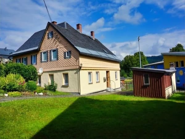 Immobilie in Klingenthal - Ein Zuhause für die ganze Familie - Bild 1