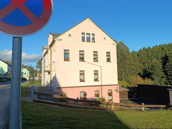 Immobilie in Klingenthal - Liebevoll gepflegtes Haus für Sie - Bild 1