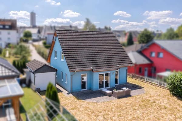 Immobilie in Kirchberg - Junges, energieeffizientes Wohnhaus auf pflegeleichtem Grundstück in ruhiger Sackgasse - Bild 3