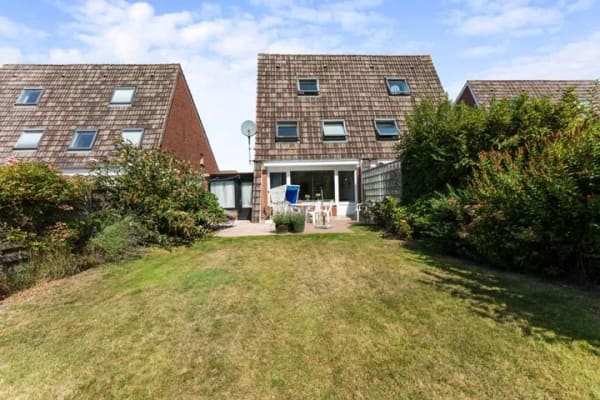 Immobilie in Sylt - Große Doppelhaushälfte mit Potenzial im Süden von Westerland - Bild 0