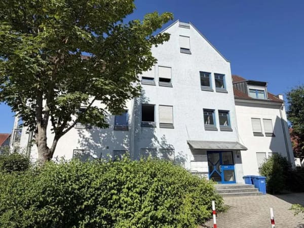 Immobilie in Langquaid - Das ideale Nest für Singles oder Paare - Bild 1
