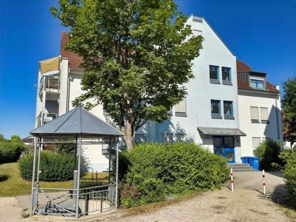 Immobilie in Langquaid - Das ideale Nest für Singles oder Paare - Bild 2