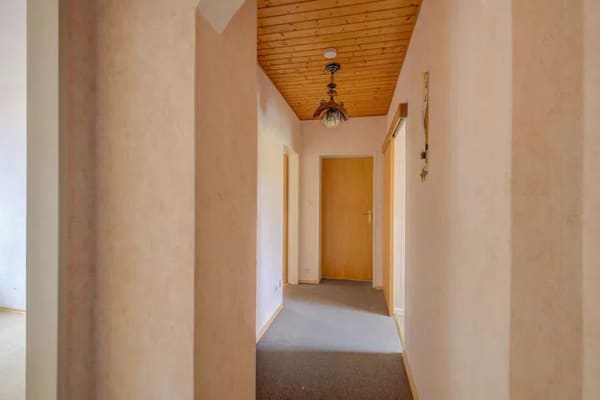 Immobilie in Petershausen - Seltene Gelegenheit - Freies Dreifamilienhaus in ruhiger Lage von Petershausen! - Bild 3