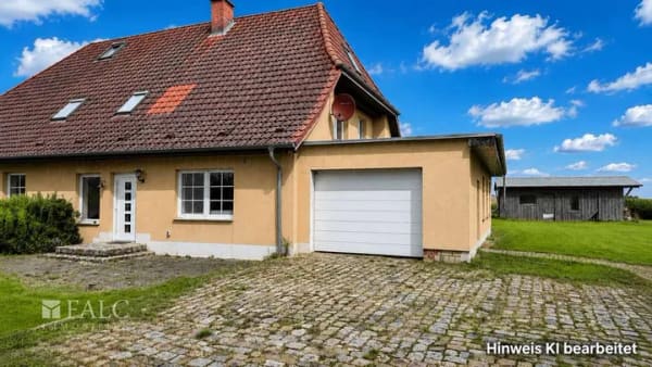 Immobilie in Leezen - Großzügige Doppelhaushälfte mit ca. 1.500 m² Grundstück und weitem Blick in Görslow - Bild 1